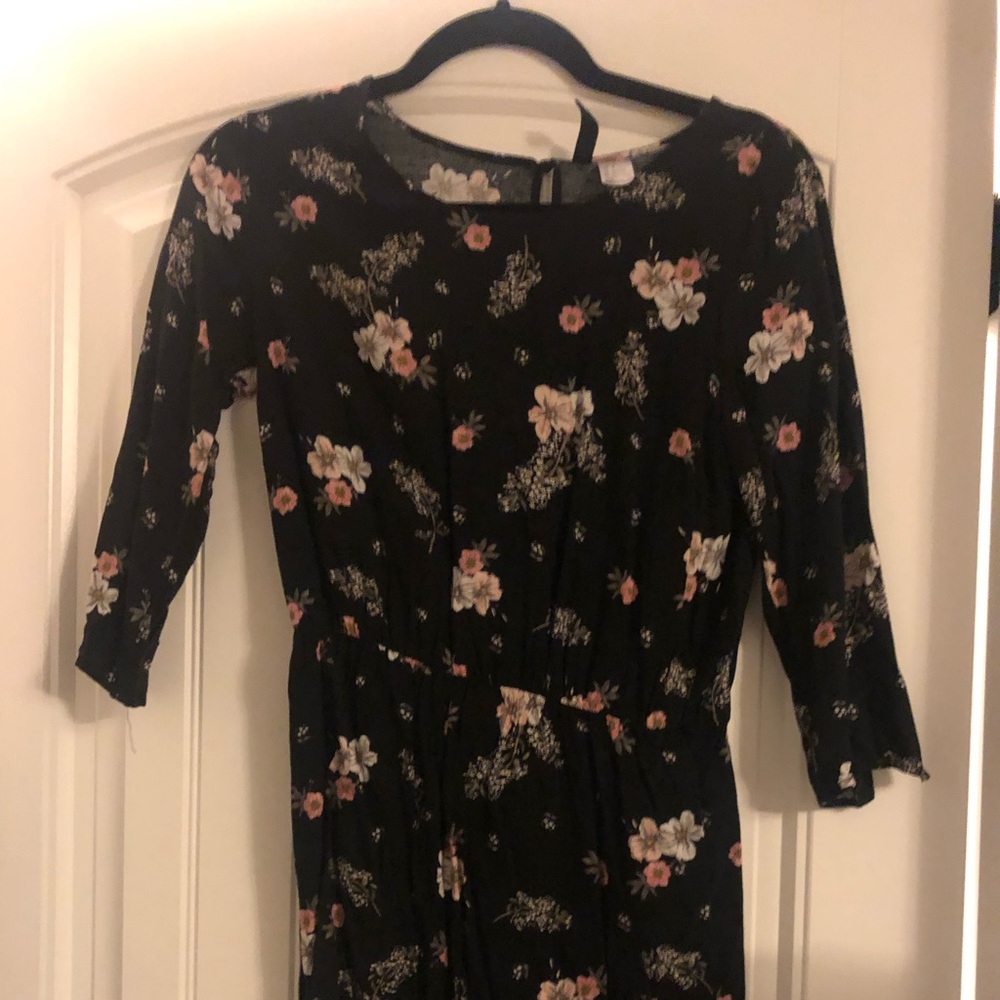 Long sleeve, short floral dress